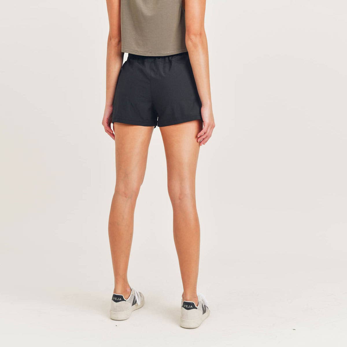 Drawstring Pocket Athleisure Shorts