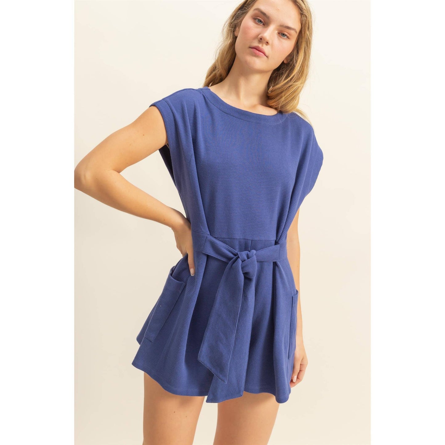 DZ25C387-Tie-Front Waffle Knitted Romper