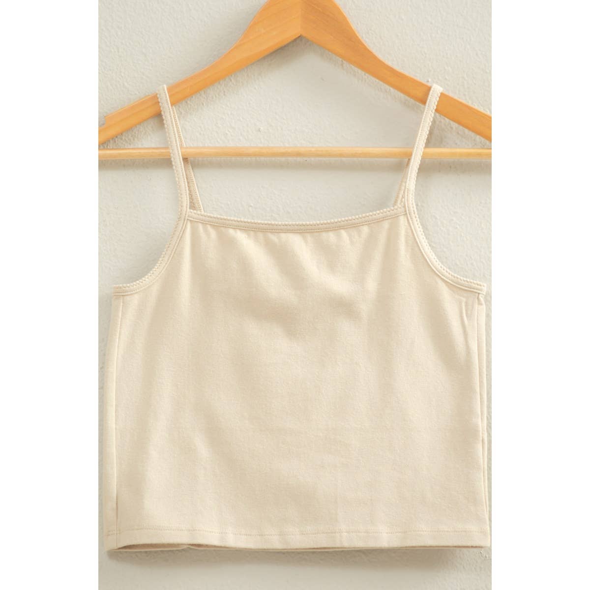 DZ22C574-Basic Cami Crop Top