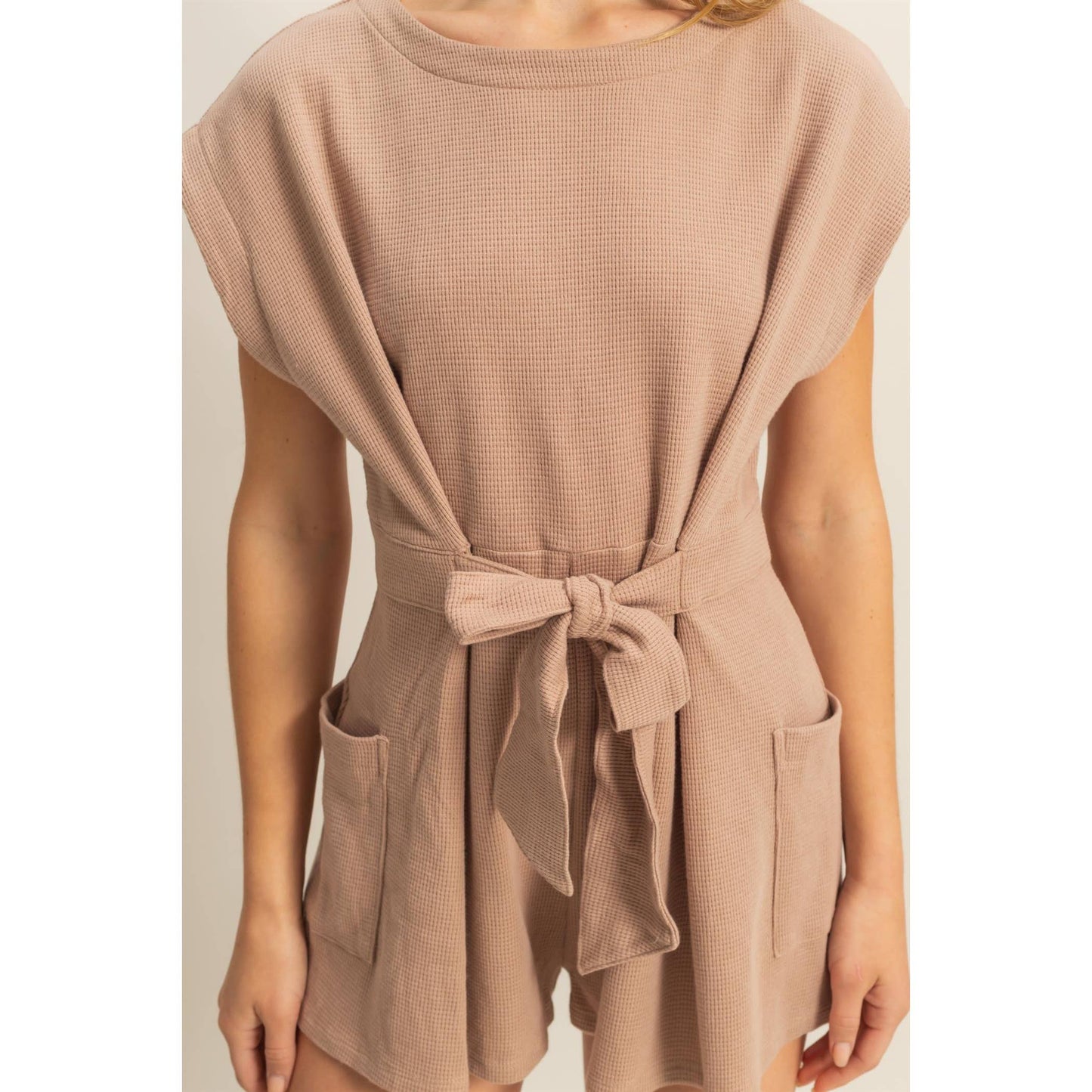 DZ25C387-Tie-Front Waffle Knitted Romper