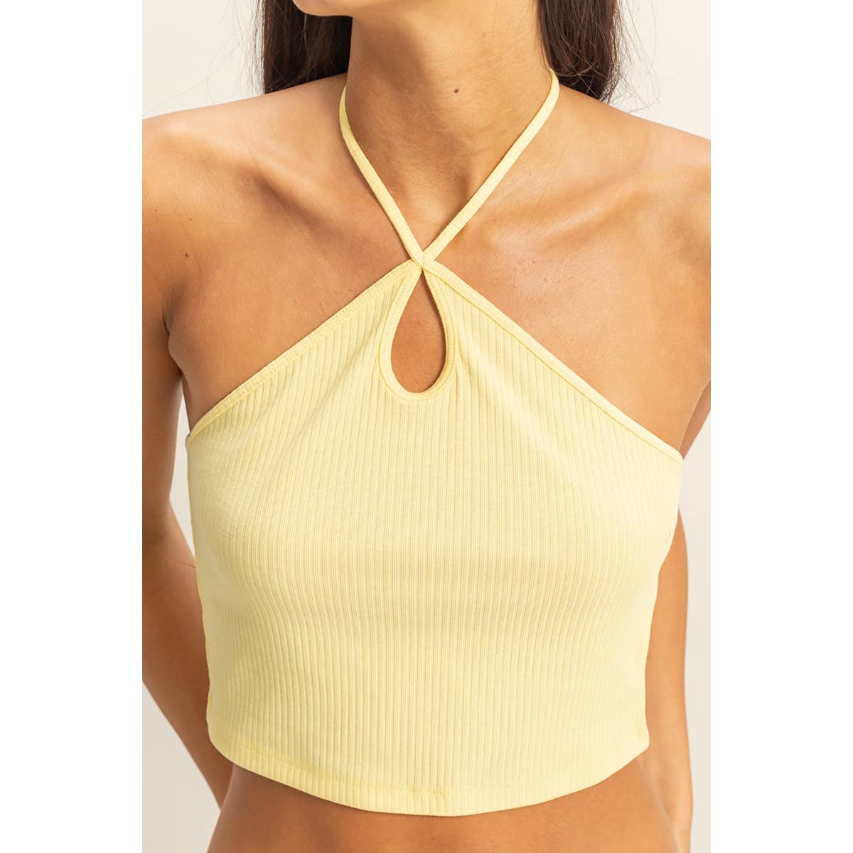 DZ22E149-Halter Cutout Crop Top