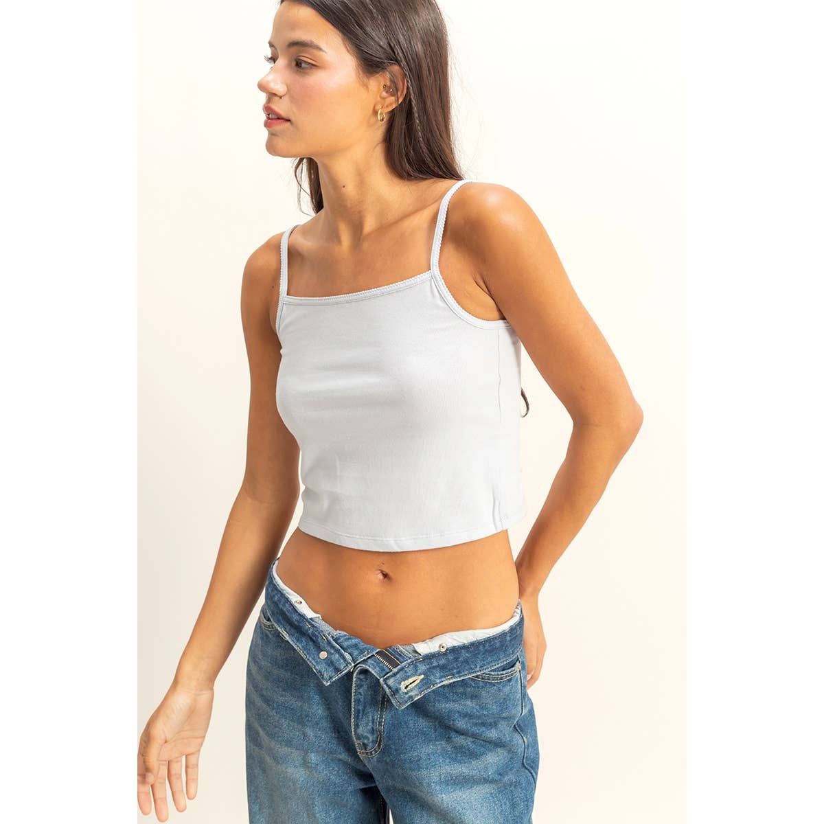 DZ22C574-Basic Cami Crop Top