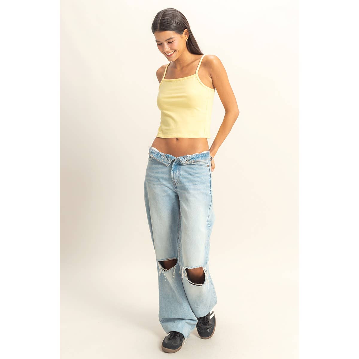 DZ22C574-Basic Cami Crop Top