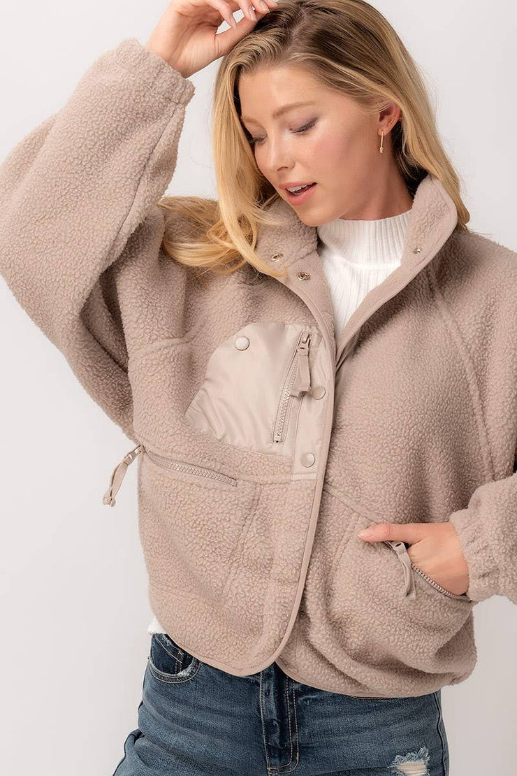SHERPA FLEECE SNAP BUTTON ZIP POCKET JACKET